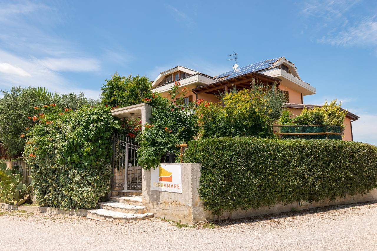 B&B Terramare Castorano  エクステリア 写真